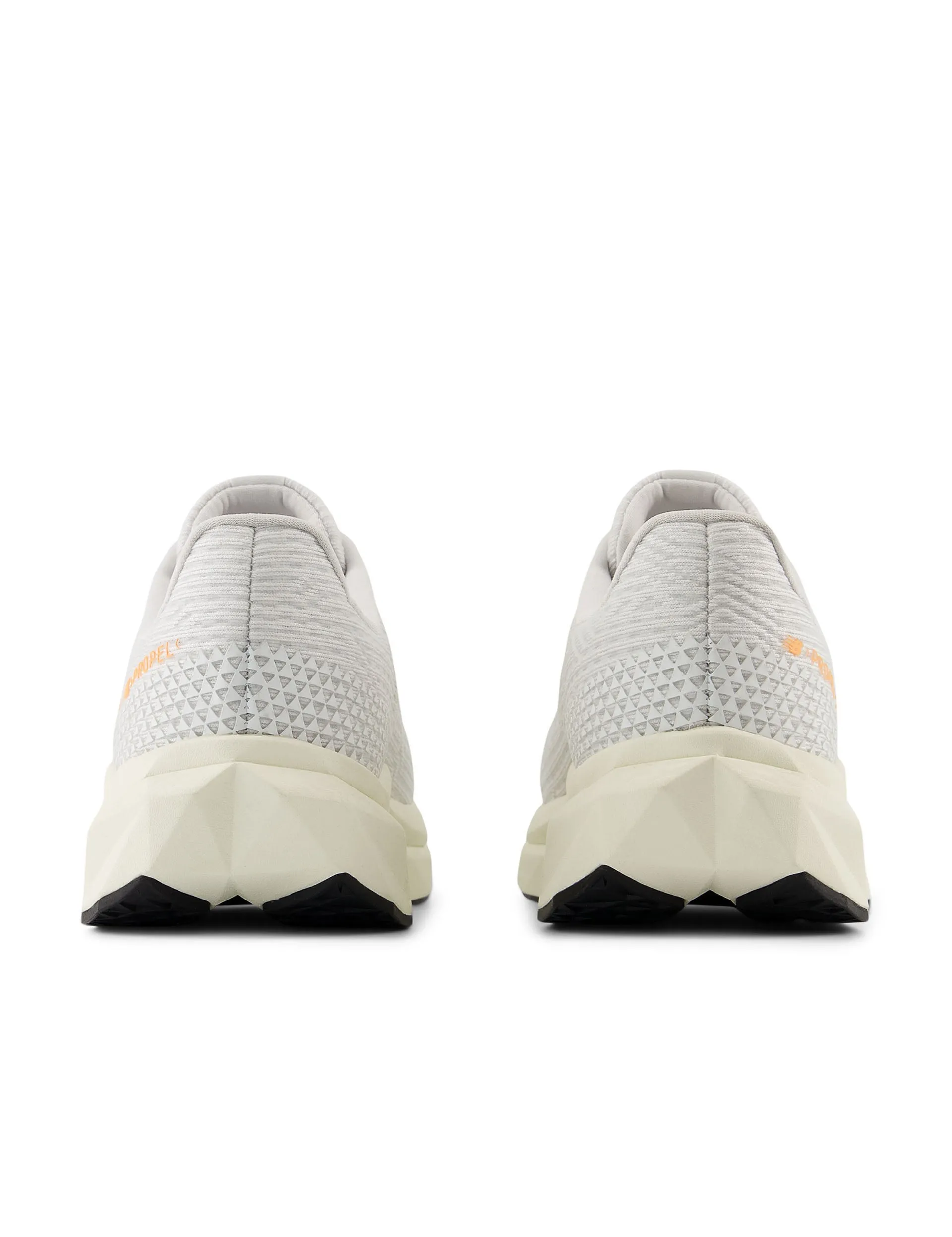 Chaussures FuelCell Propel v5 - Blanc/Mangue