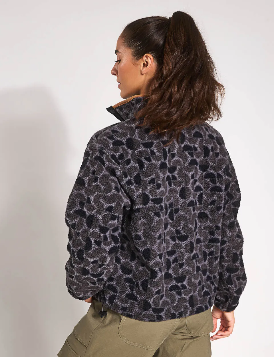 Helvetia II Polaire Sherpa Imprimée à Demi-Snap Coupée - Noir Retroscape