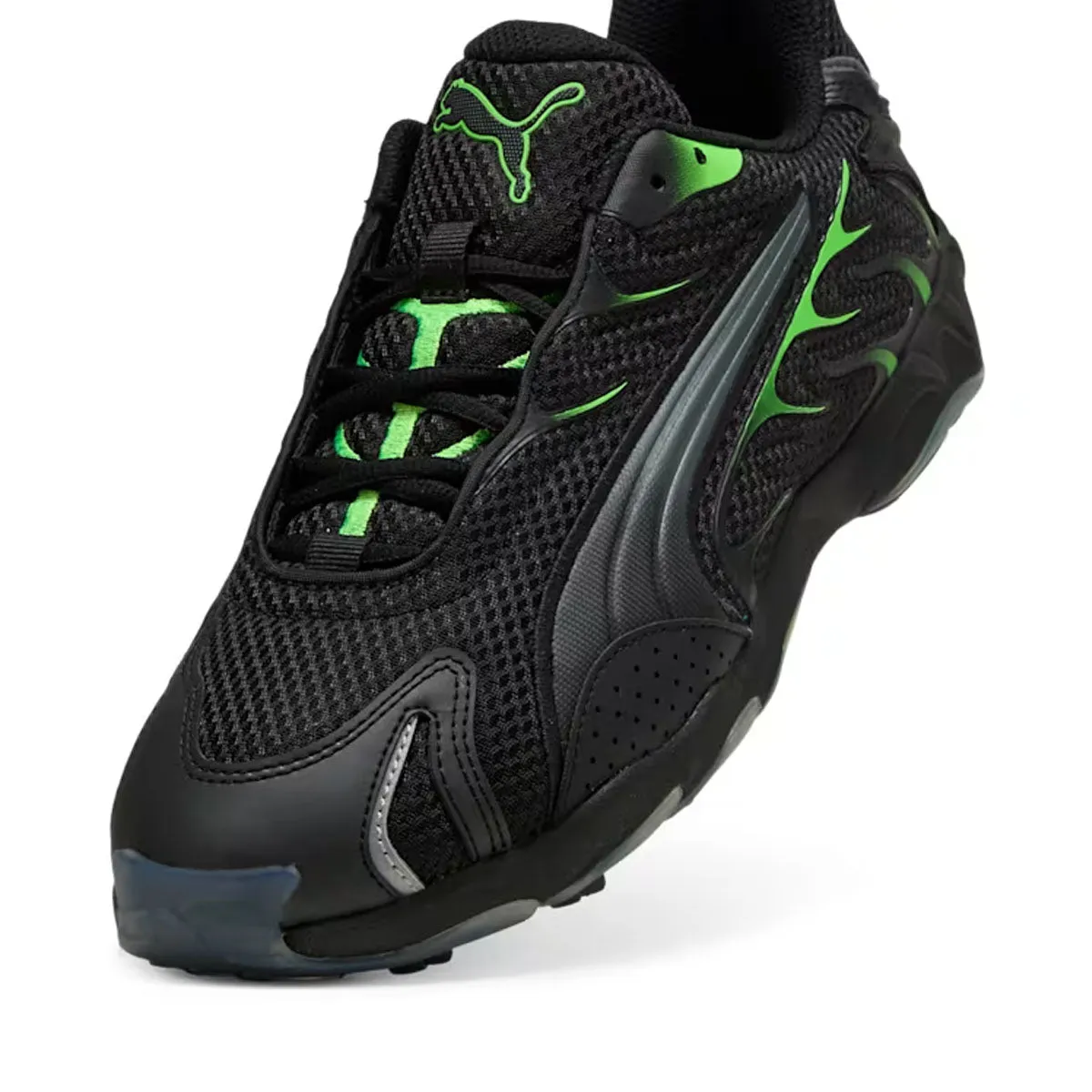 Inspirez le 'Regard Noir Vert'