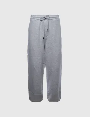 LE JOGGING TORNEO Clothing	JACQUEMUS
