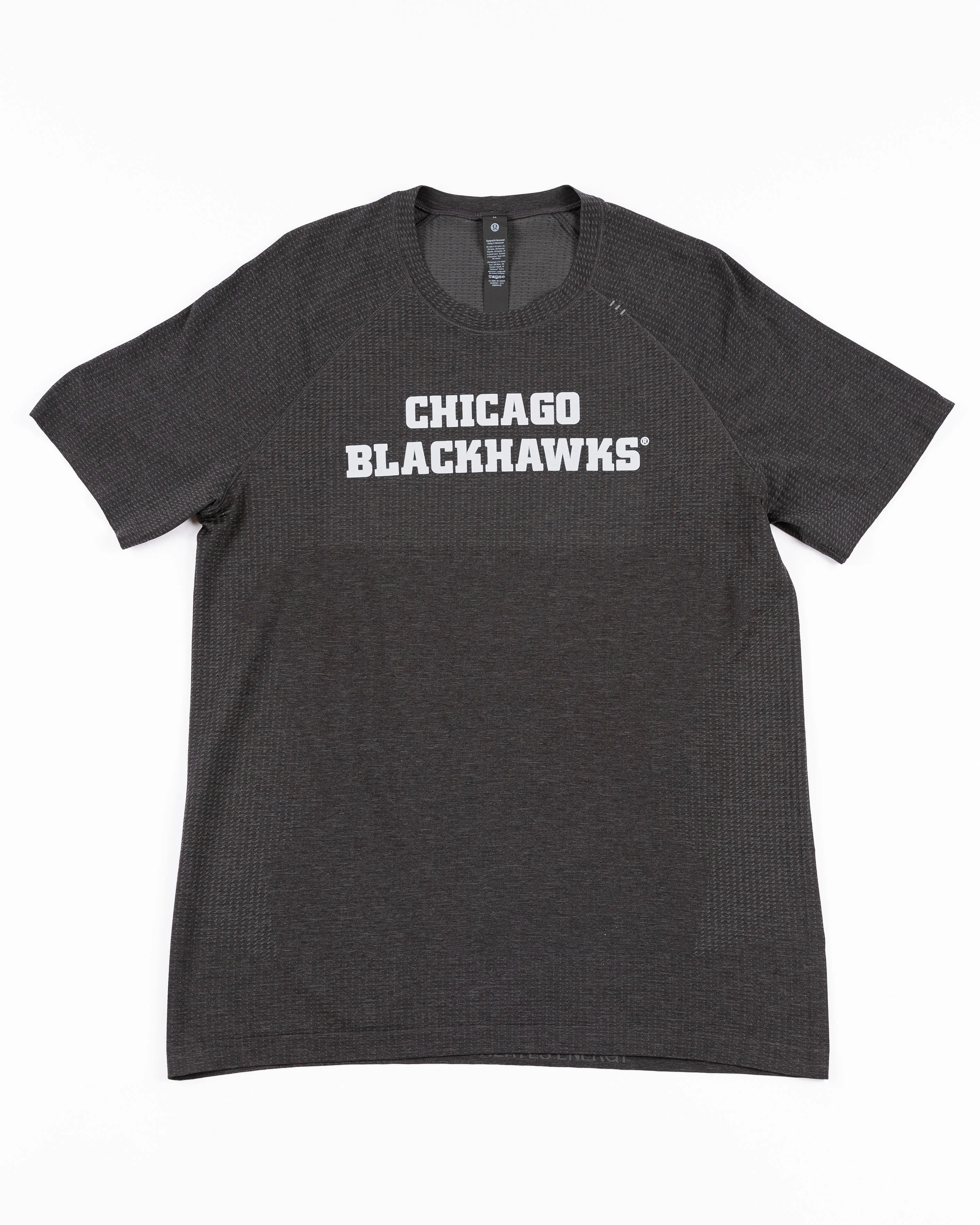 lululemon Chicago Blackhawks Metal Vent Tech Wordmark T-shirt à manches courtes Vêtements lululemon