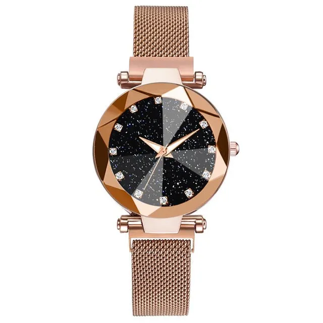 Montres-bracelets en acier inoxydable luxueuses à motif ciel étoilé pour femmes - Montres à quartz analogiques avec cristaux - Montres de sport et habillées pour femmes - Accessoires de mode Fashion Nova
