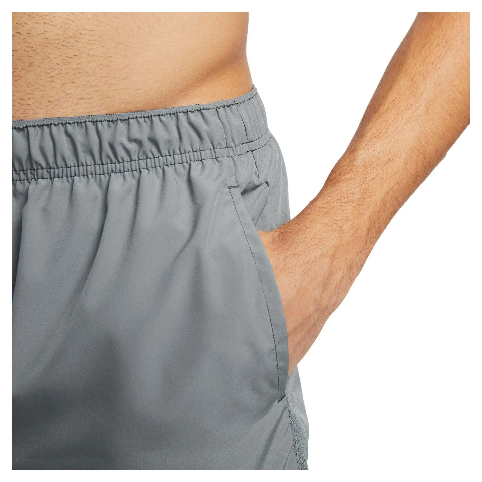 Short de course Dri-Fit pour hommes Challenger 7 pouces non doublé