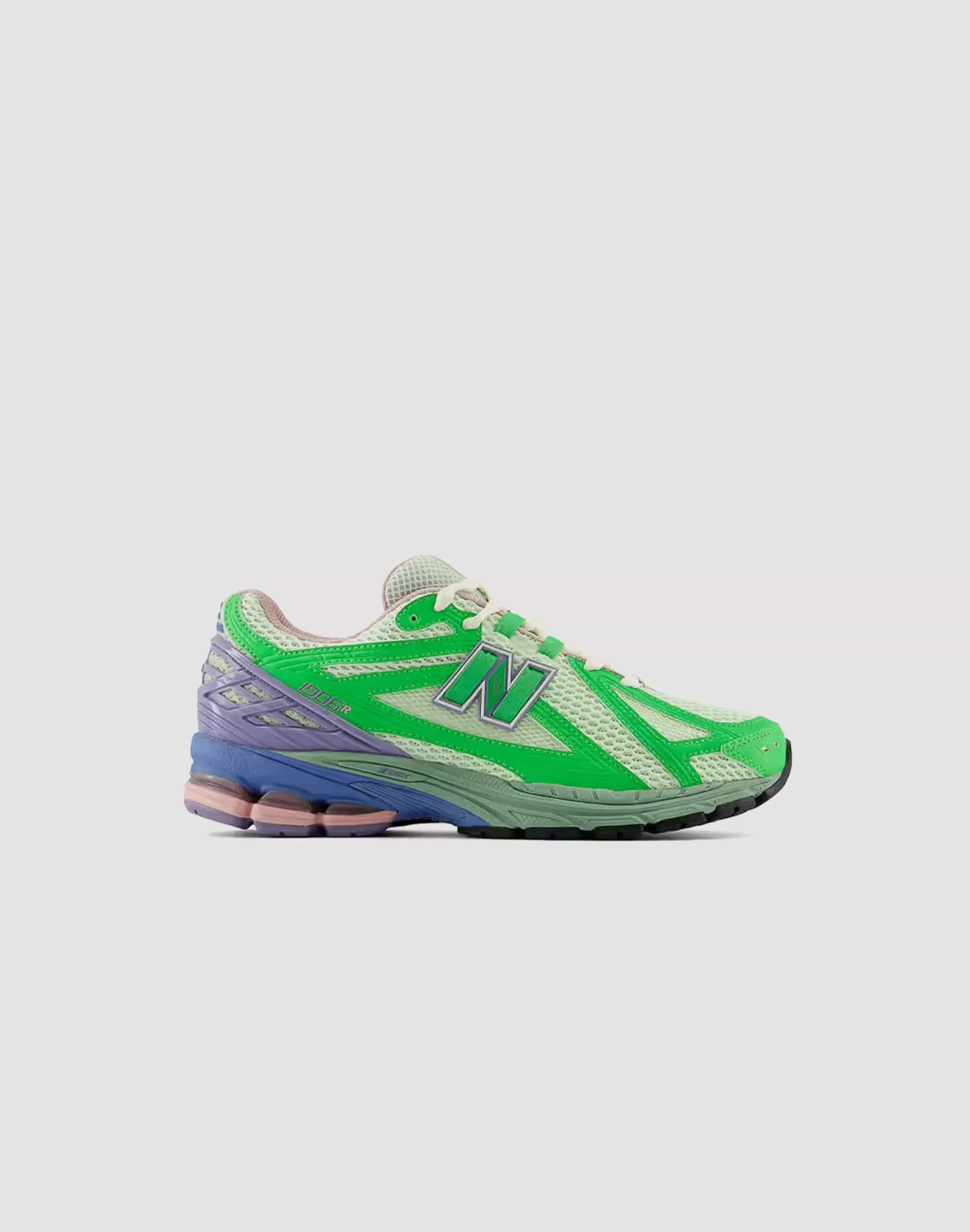 New Balance 1906R École Primaire
