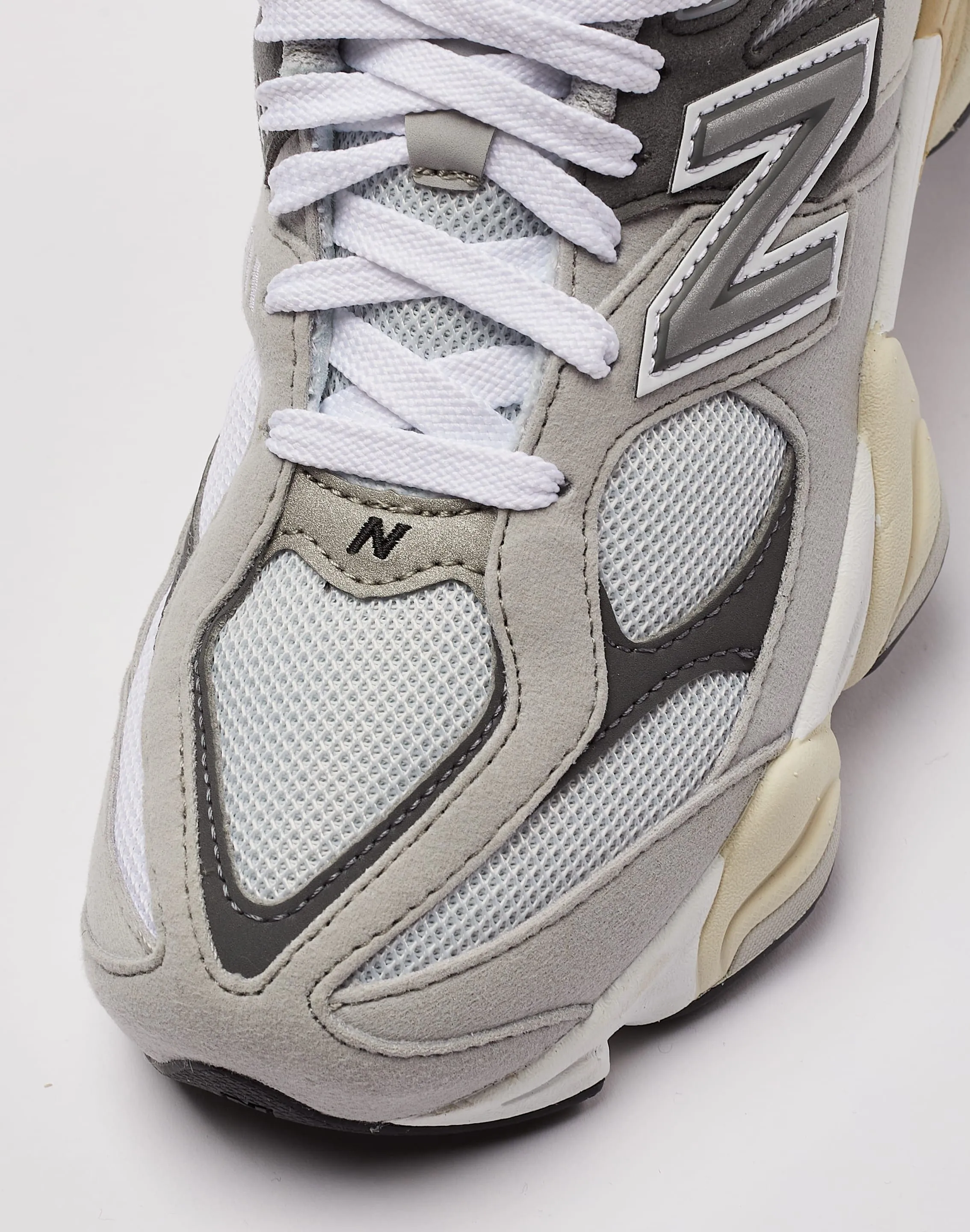 New Balance 9060 École Primaire