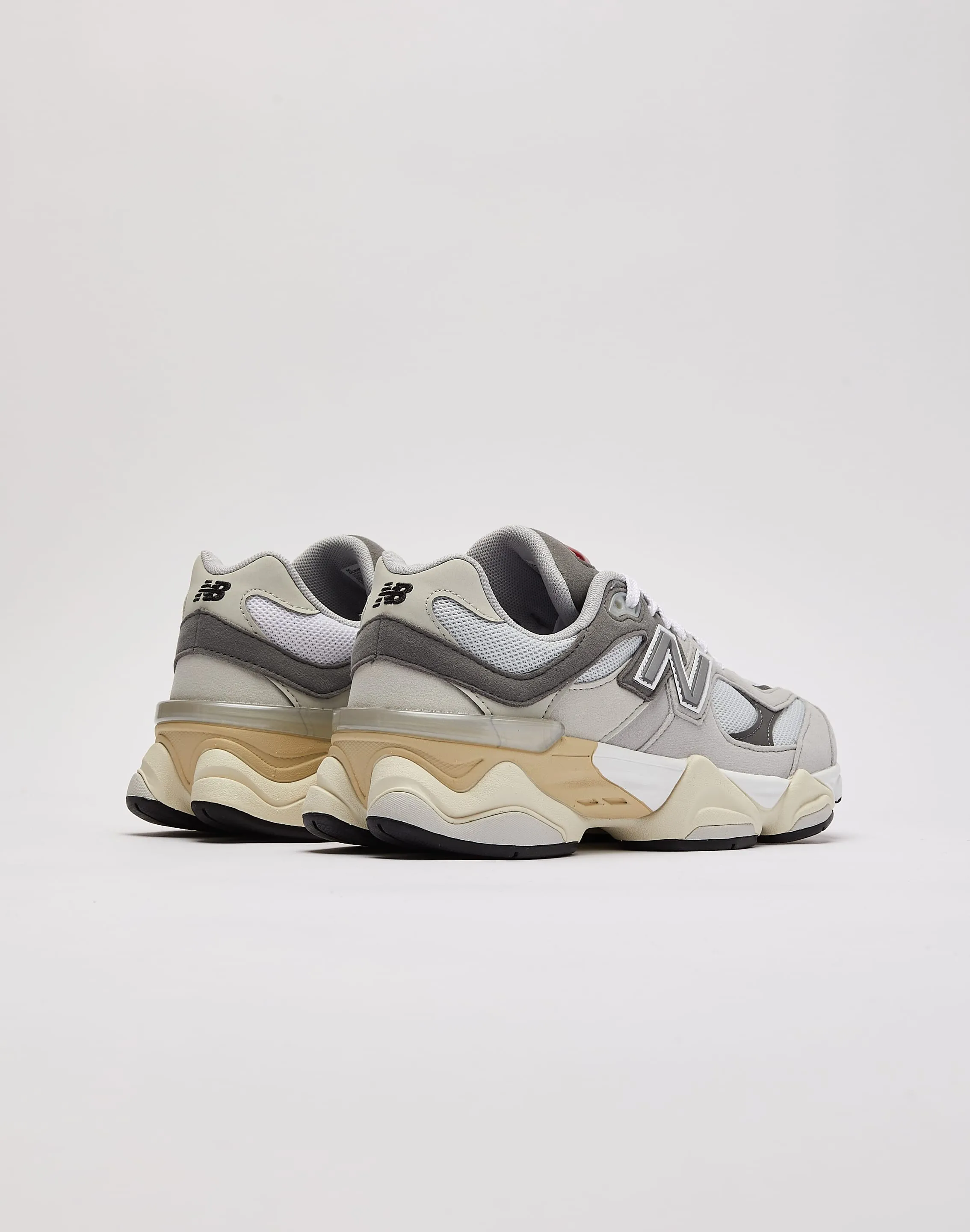 New Balance 9060 École Primaire