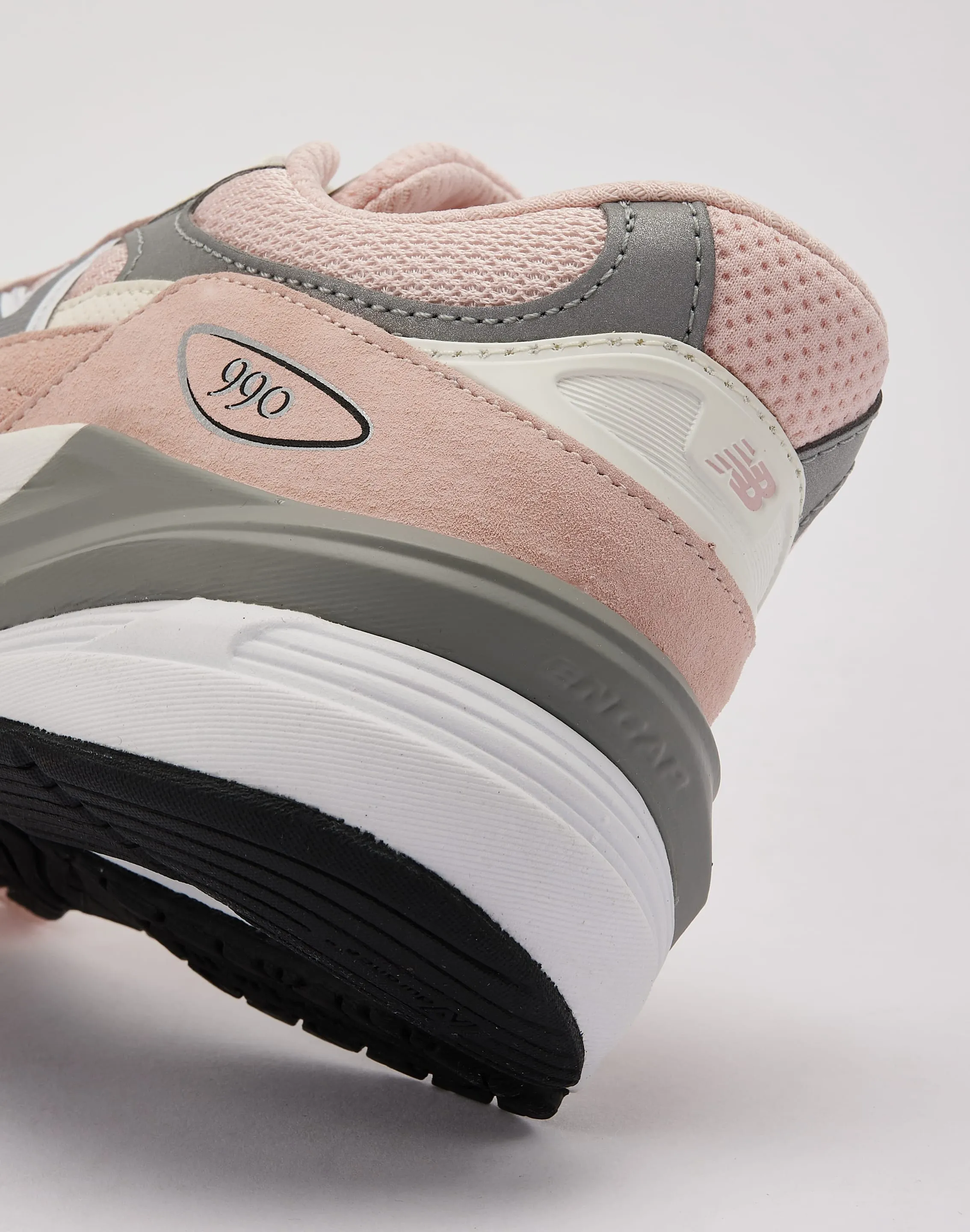 New Balance 990v6 École Primaire