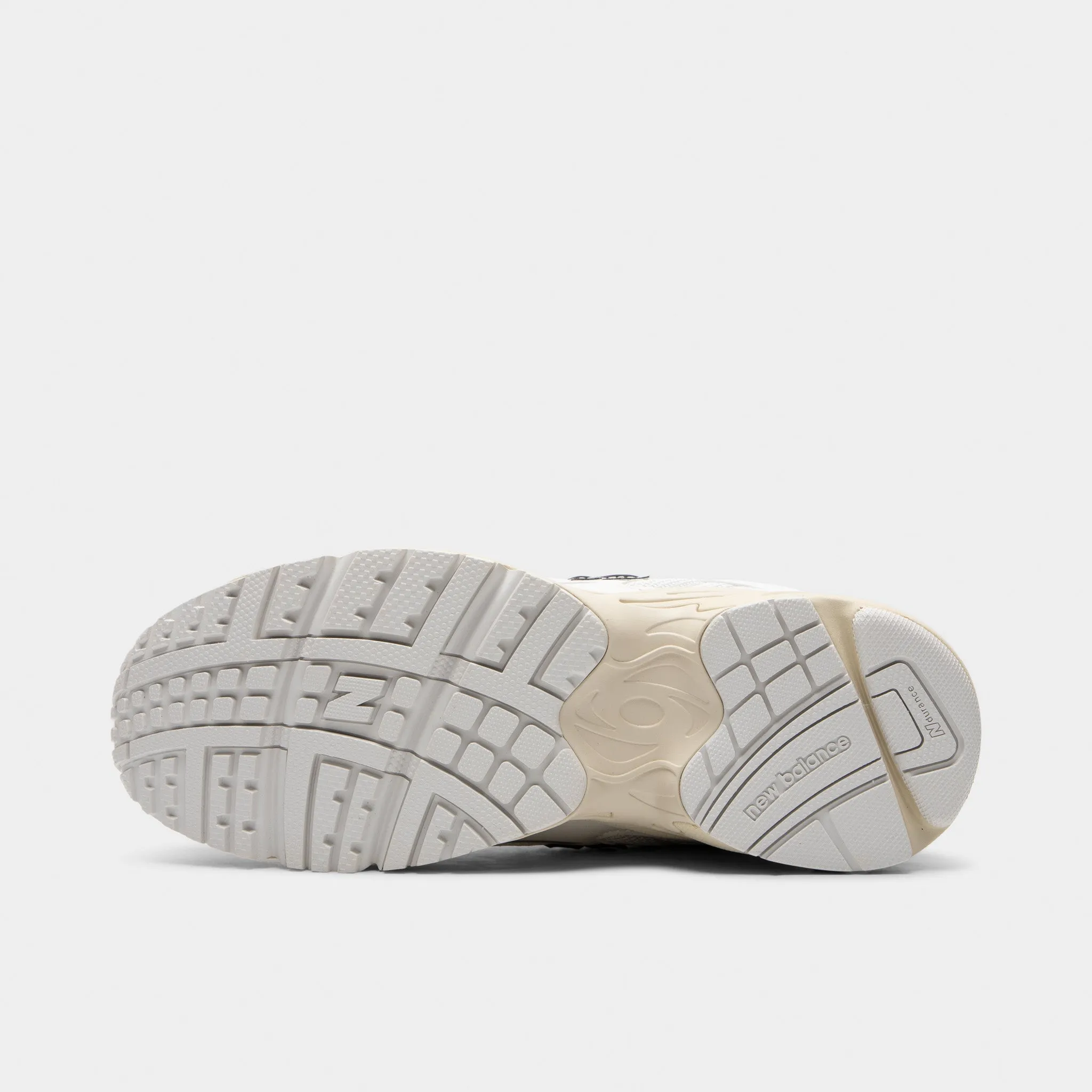 New Balance New Balance 725V1 Blanc / Beige - Noir