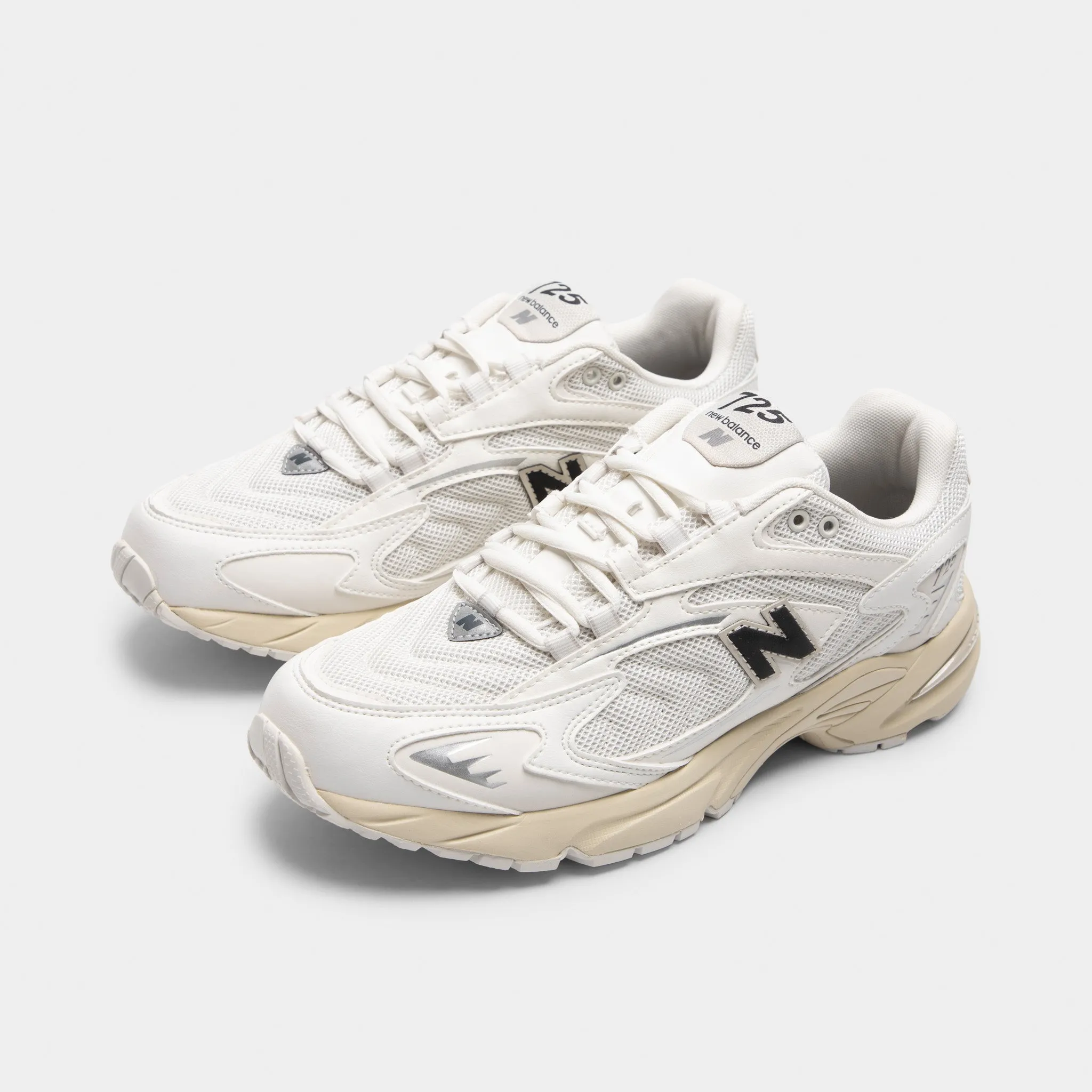 New Balance New Balance 725V1 Blanc / Beige - Noir