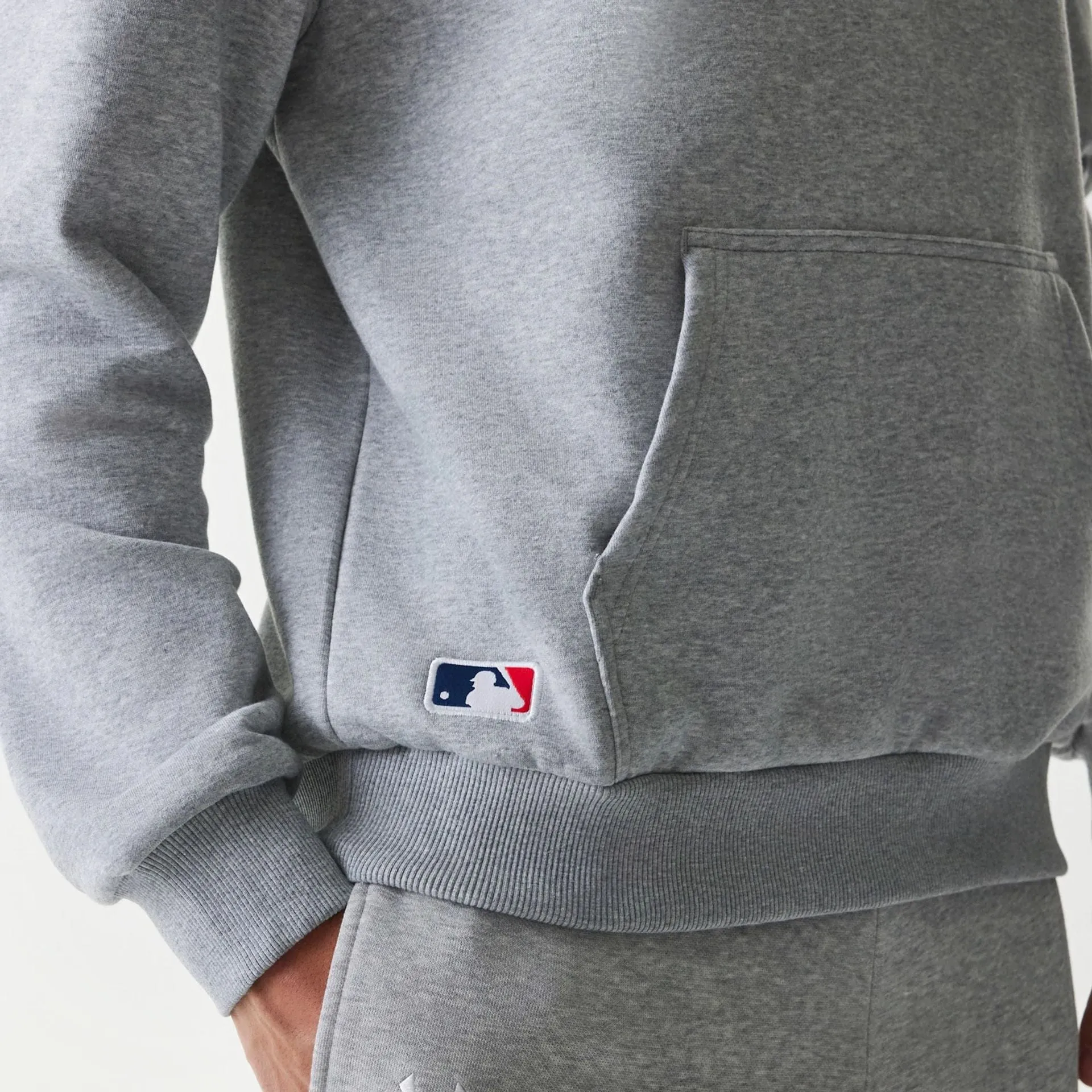 Sweats à capuche et pulls New Era New York Yankees MLB League Essential Gris Pullover à capuche oversize