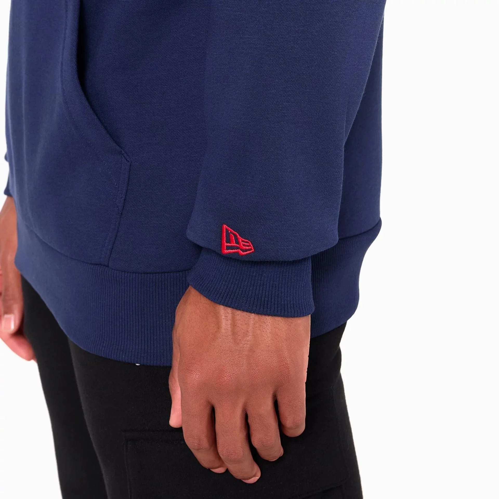 Sweats à capuche et pulls à capuche New Era Philadelphia 76ers NBA en bleu marine