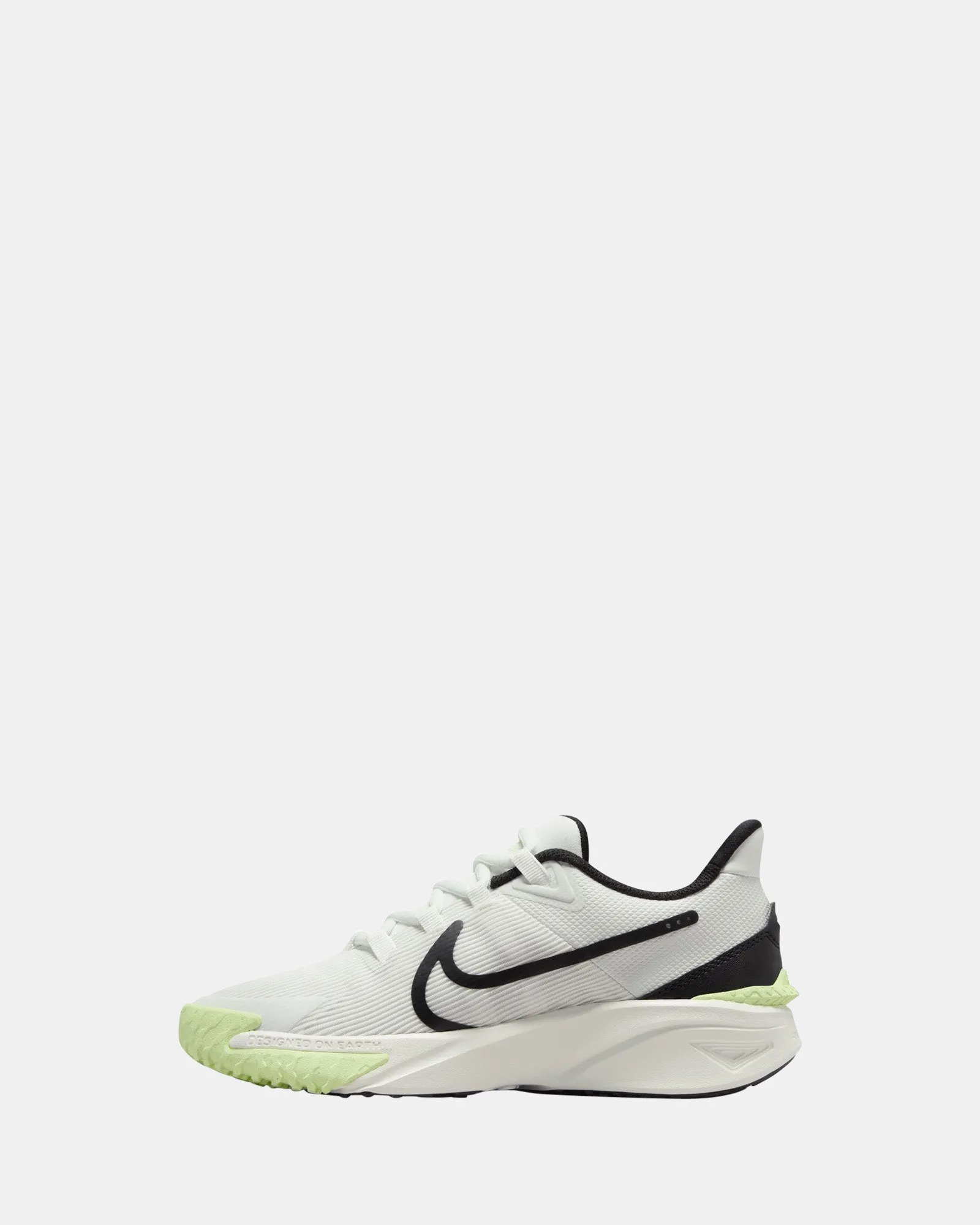 Chaussures Nike pour enfants Star Runner 4 NN Grade School Blanc Summit/Noir/Volt Clair