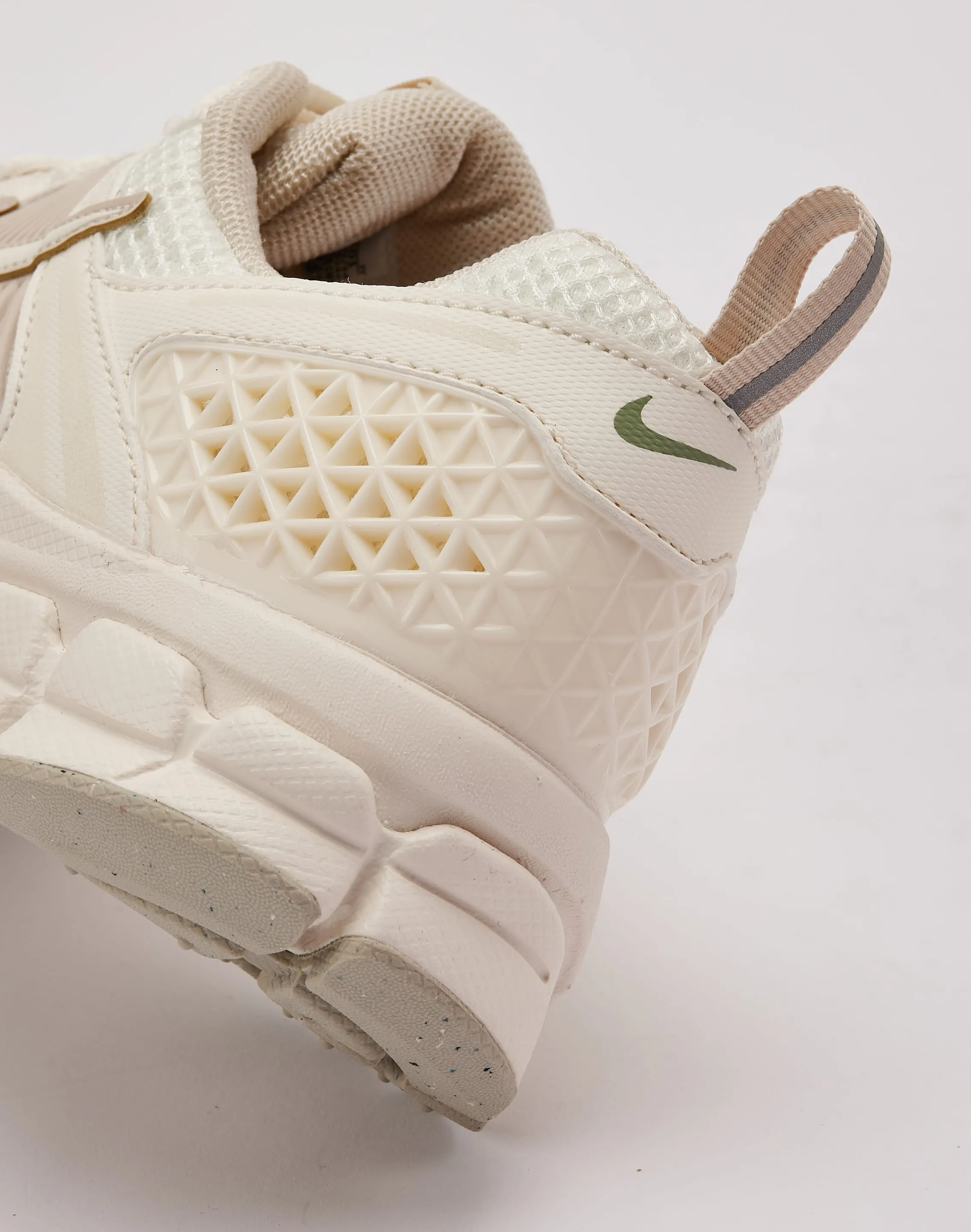 Nike Zoom Vomero 5 École Primaire