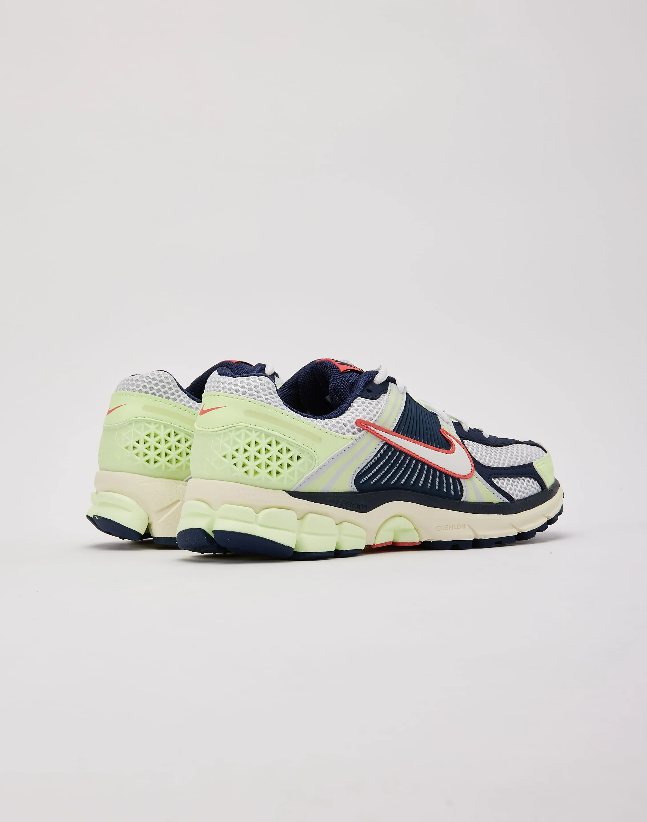 Nike Zoom Vomero 5 École Primaire