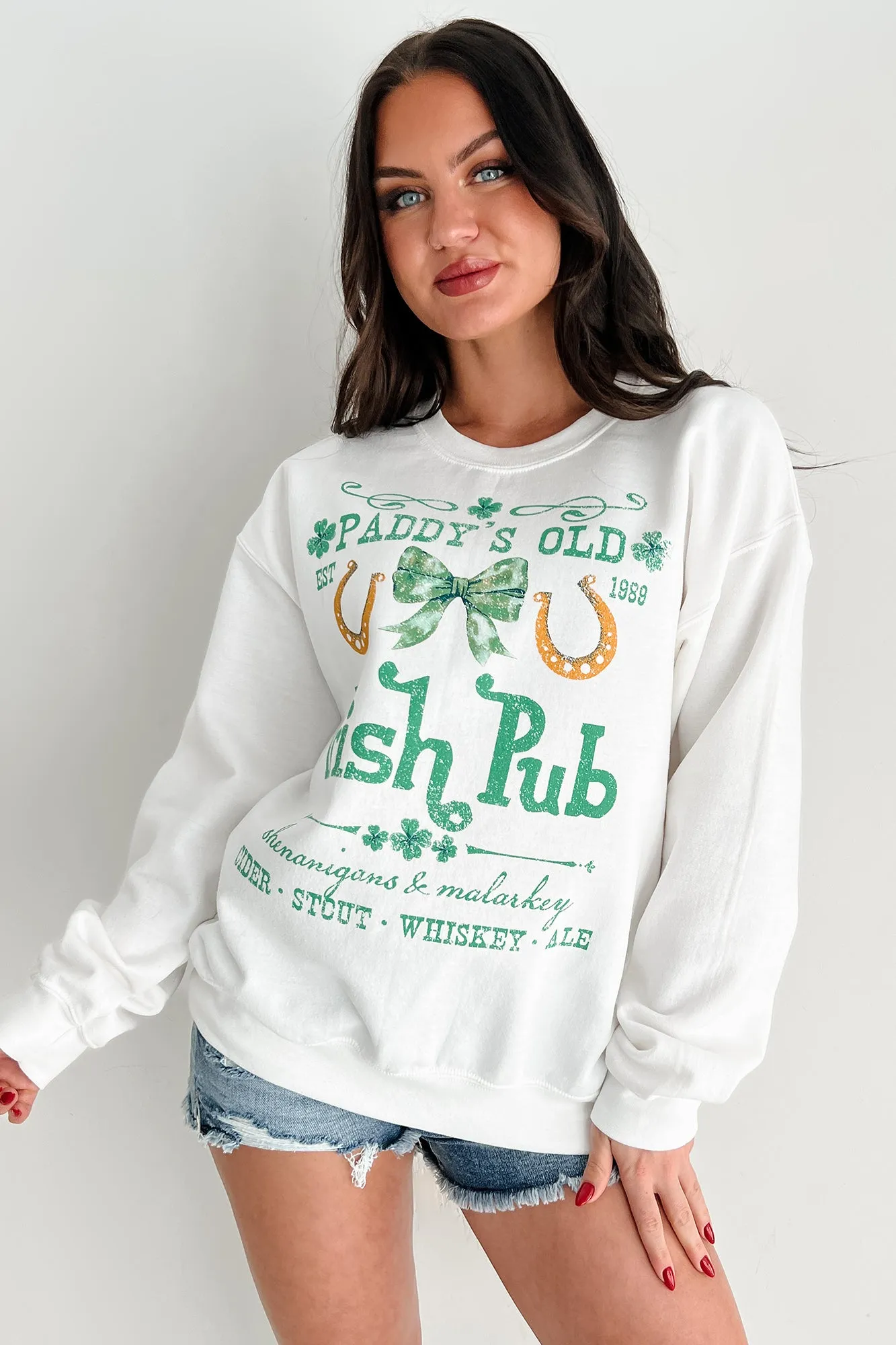 Pull à capuche graphique Paddy's Irish Pub (Blanc)