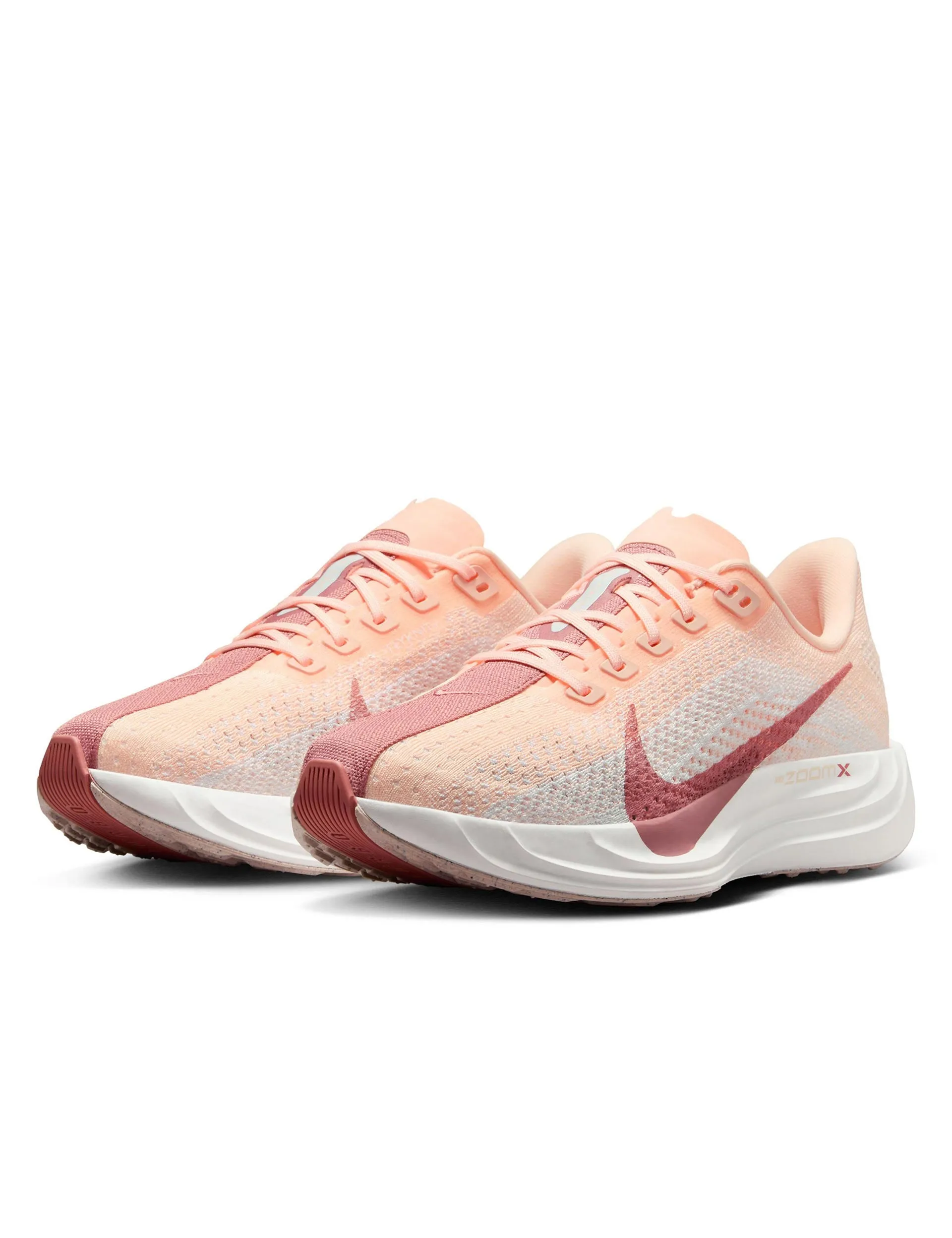 Chaussures Pegasus Plus - Teinte Crimson/Platine Pur/Poussière d'Étoile Rouge/Blanc