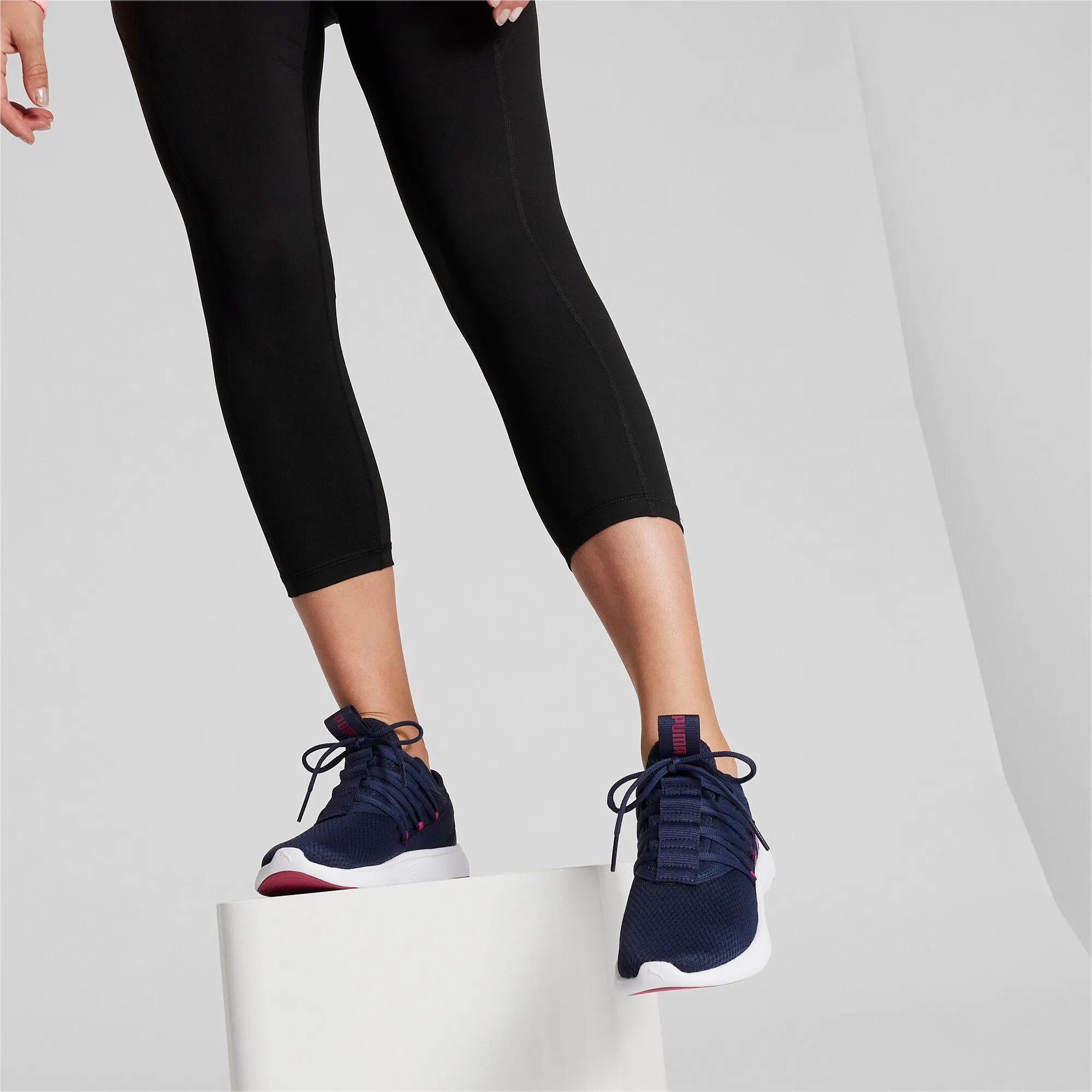 Chaussures de course PUMA Women's Star Vital Outline