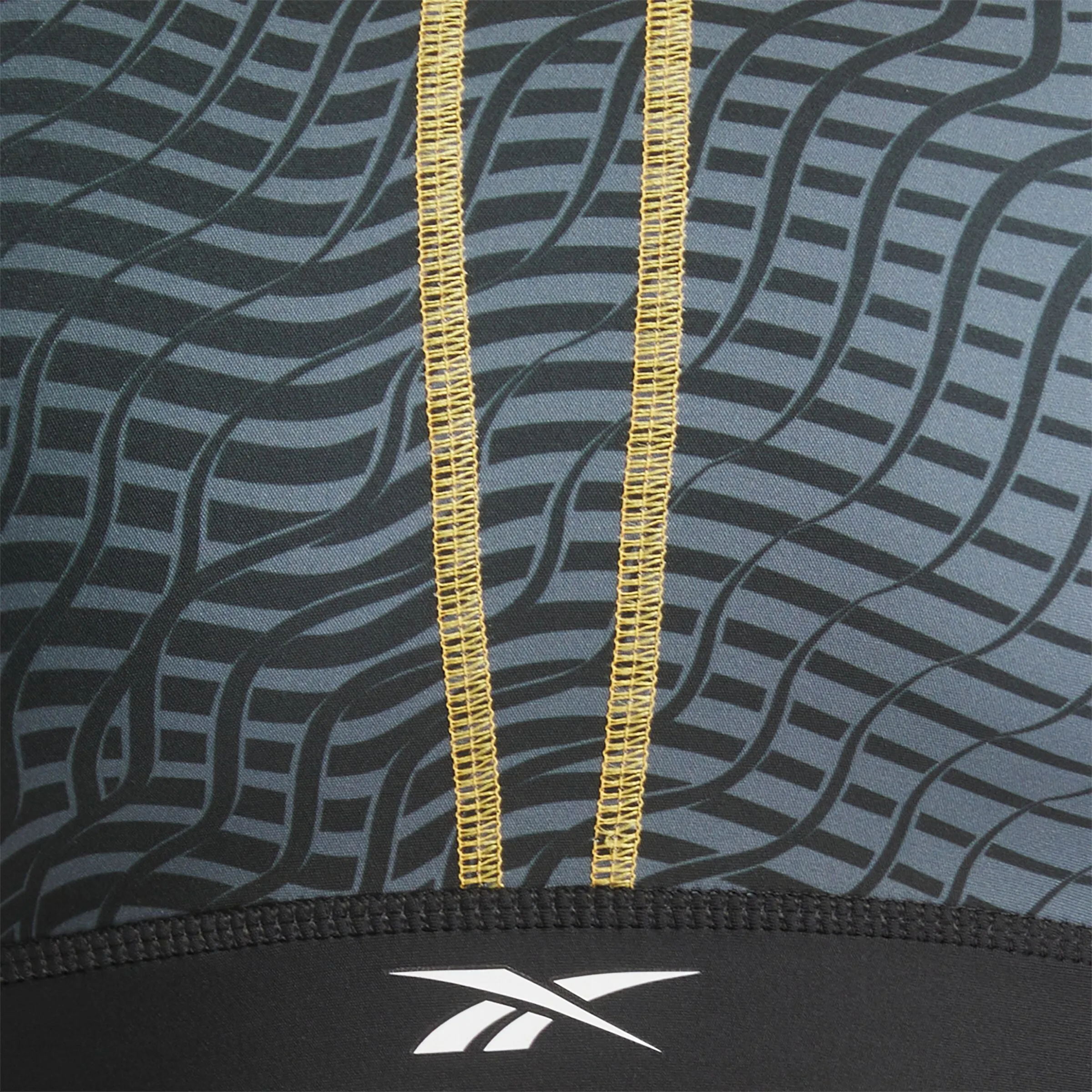 Chaussures Reebok pour Femmes Hype Pack à Imprimé Blocage Partout et Bralette
