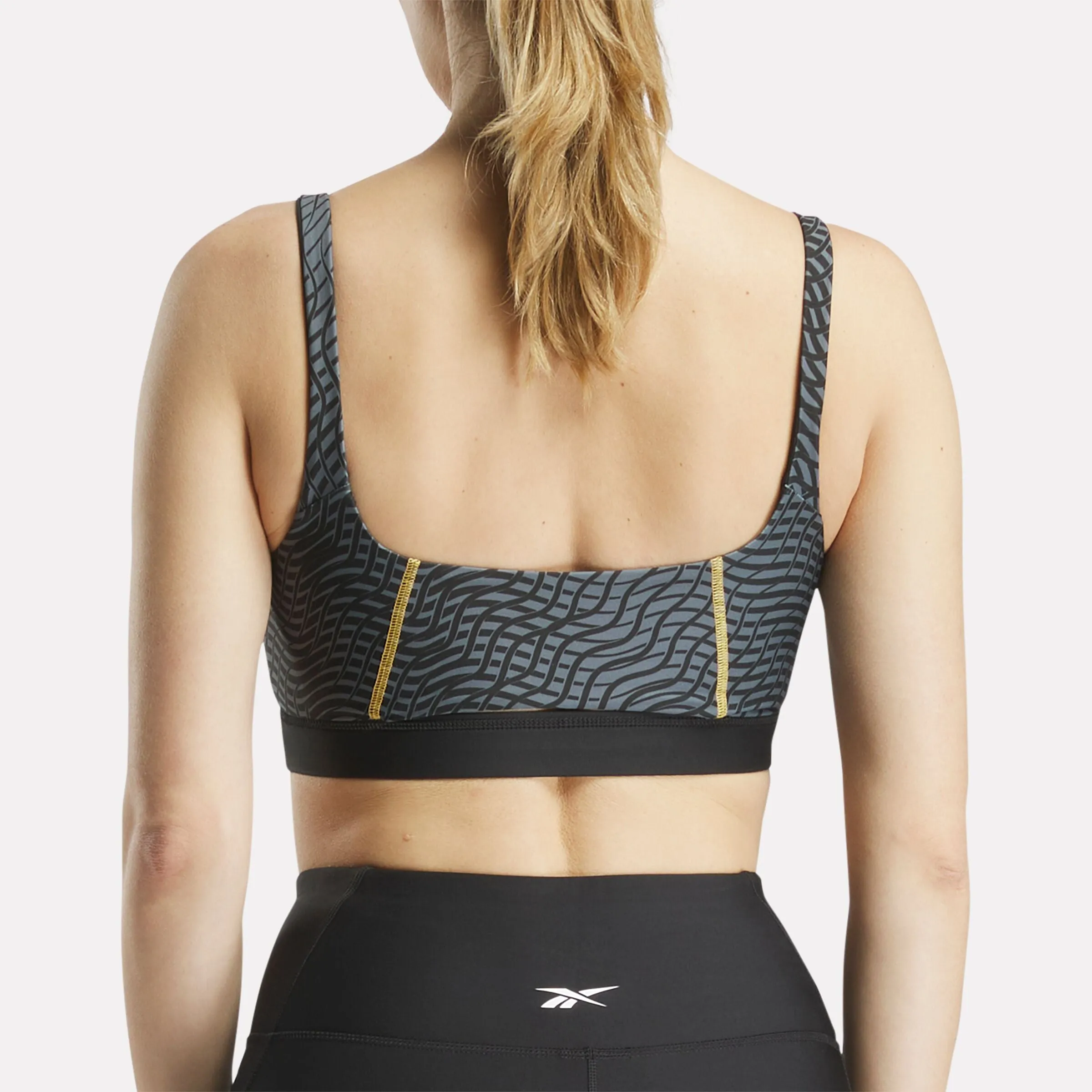 Chaussures Reebok pour Femmes Hype Pack à Imprimé Blocage Partout et Bralette