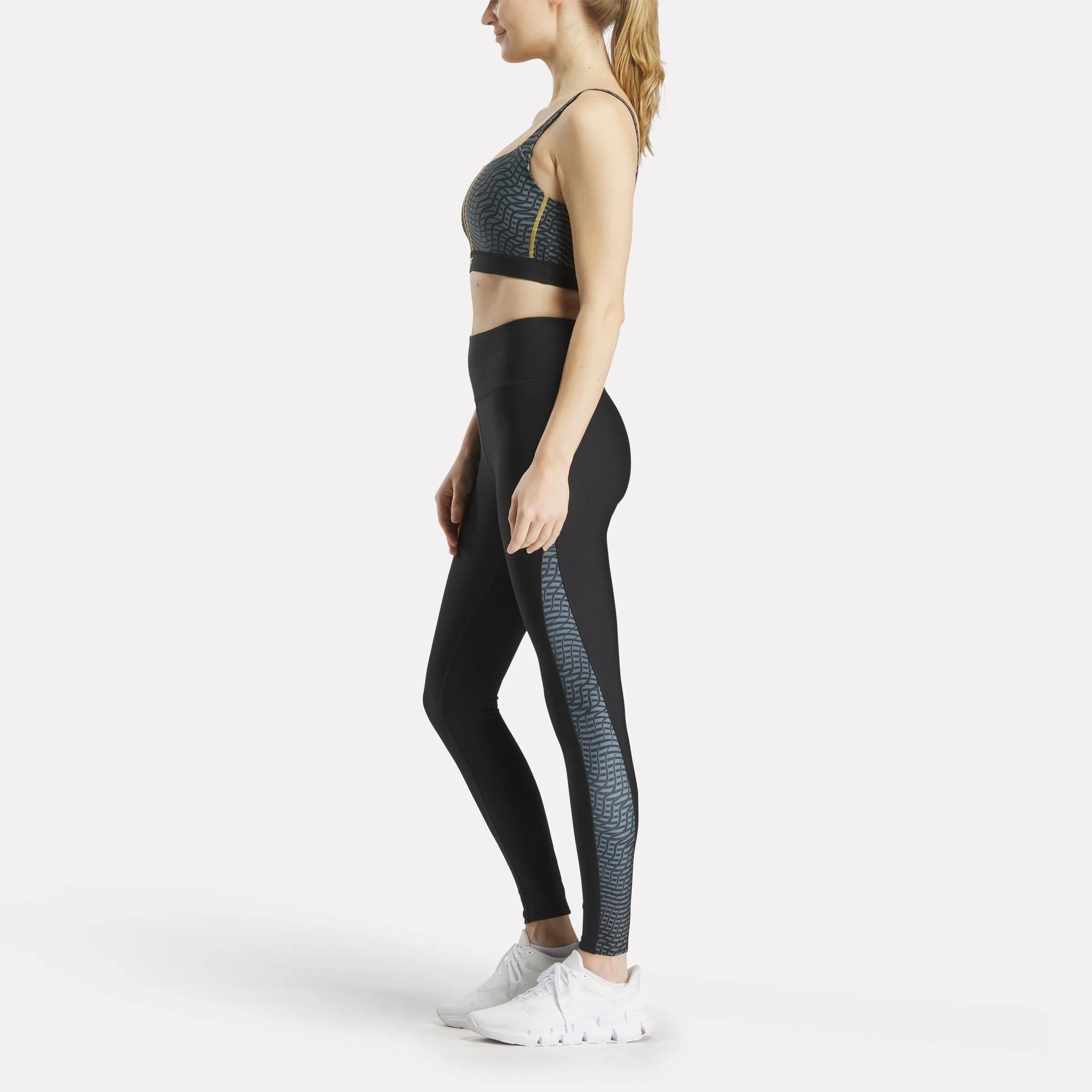 Chaussures Reebok pour Femmes Hype Pack à Imprimé Blocage Partout et Bralette