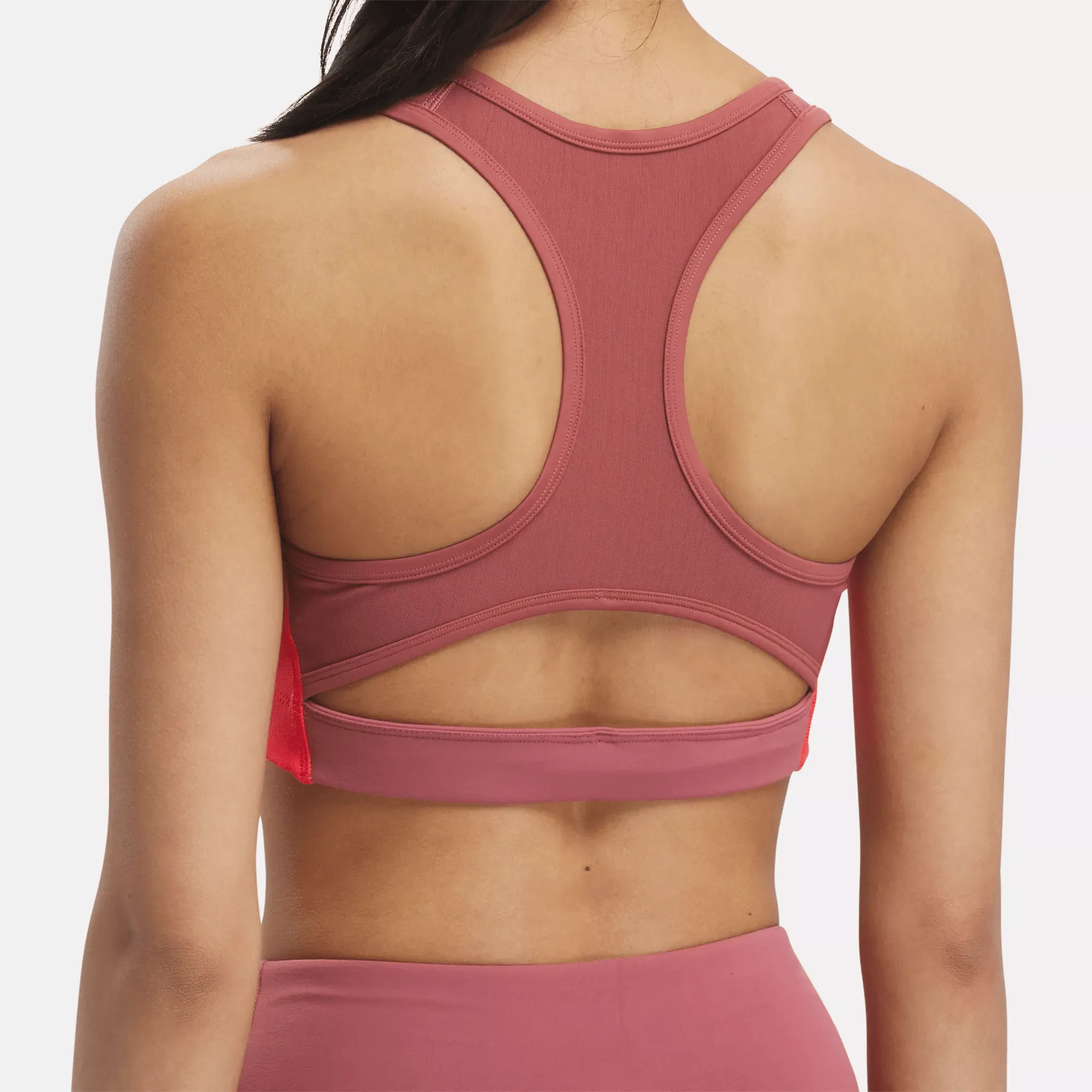 Reebok Chaussures Femme Lux Racer Soutien-gorge rembourré à motifs colorés