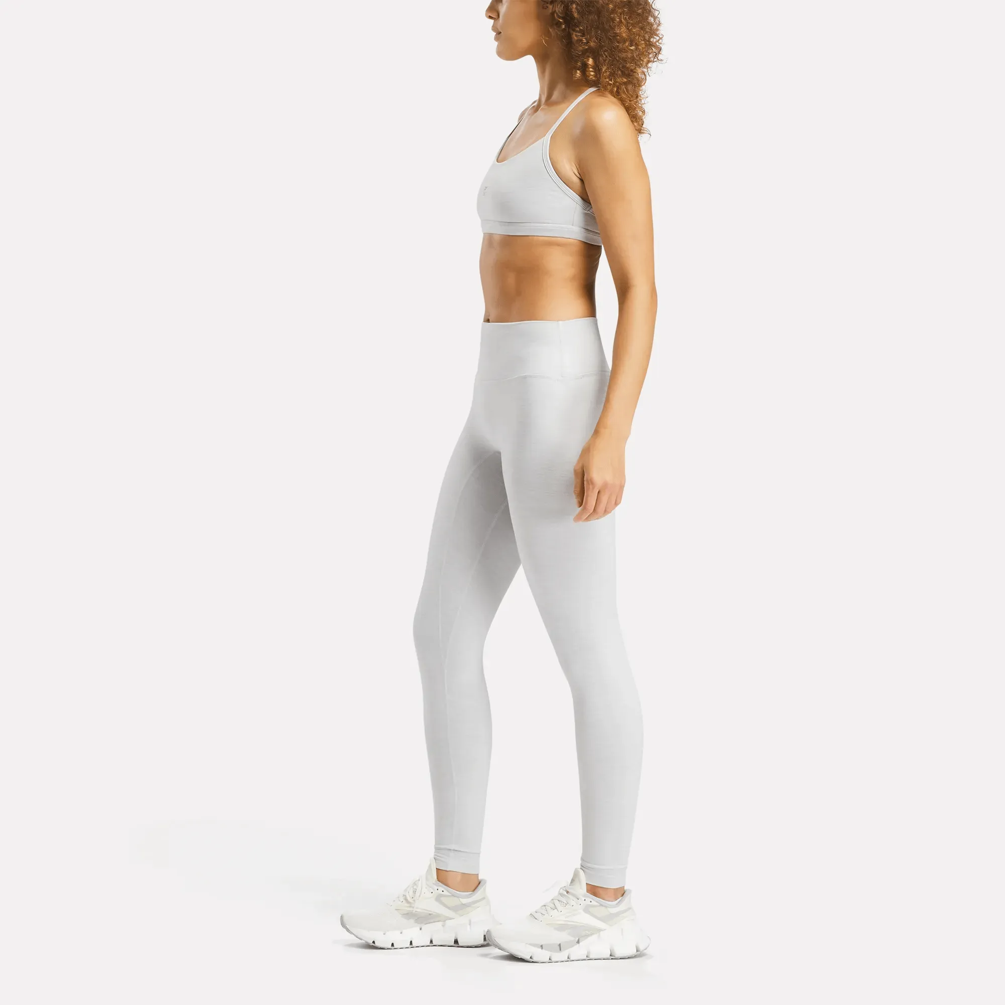 Chaussures Reebok pour Femmes Soutien-gorge Reebok x SET Formcloud™ Y