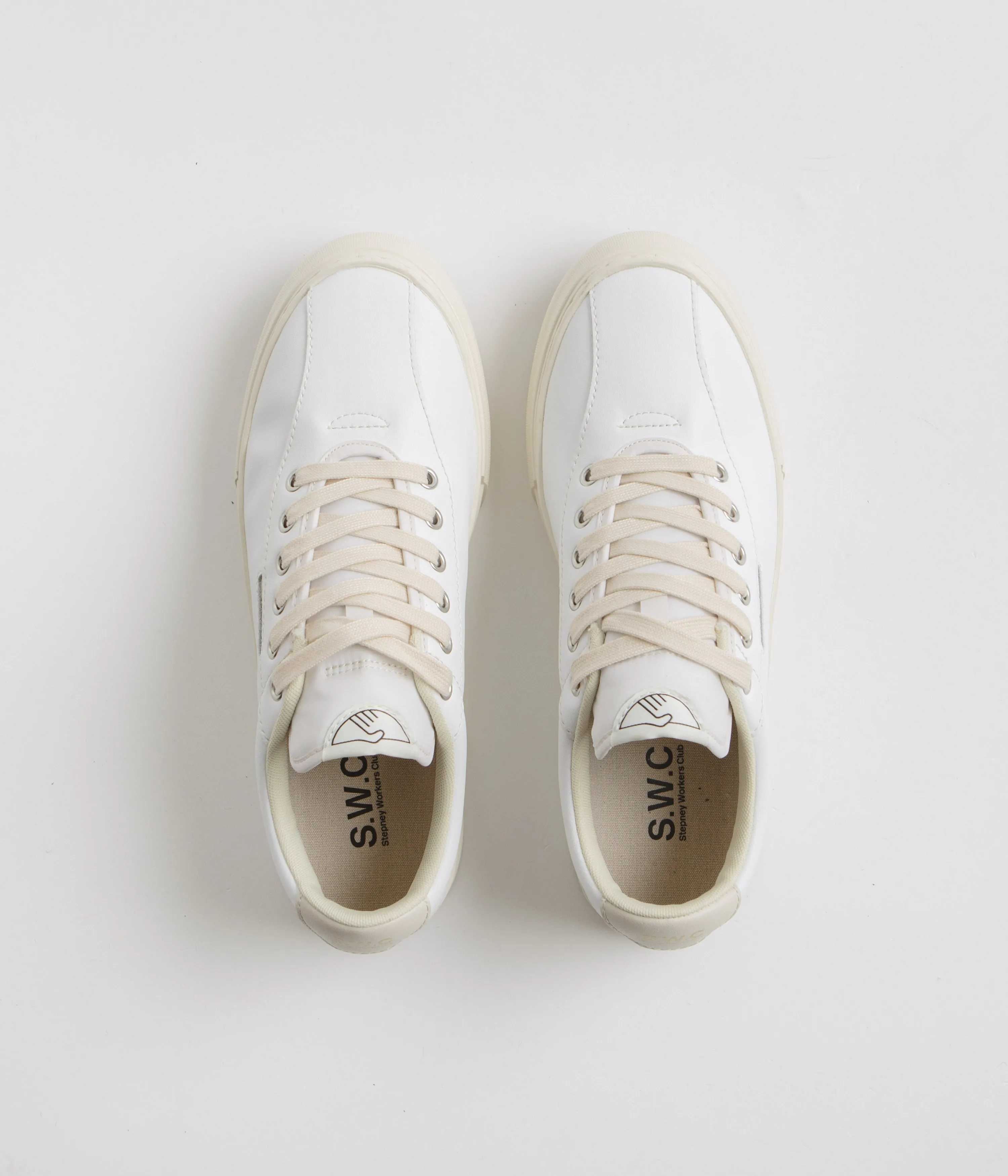 Chaussures Stepney Workers Club Dellow 02 Cup - Chaussures Stepney Workers Club en blanc