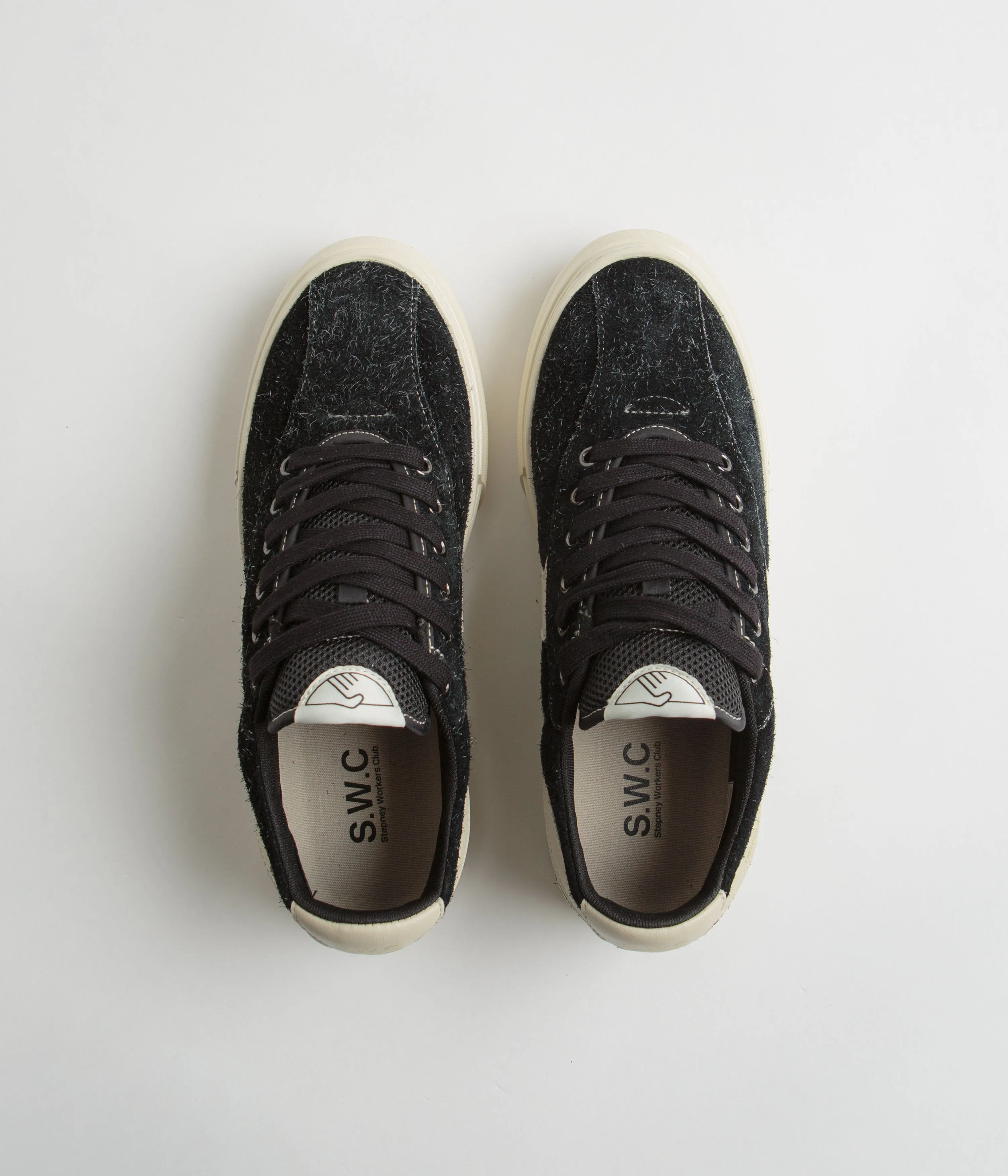 Stepney Workers Club Dellow S-Strike Cup Chaussures en Suède Brut - Noir Stepney Workers Club Chaussures