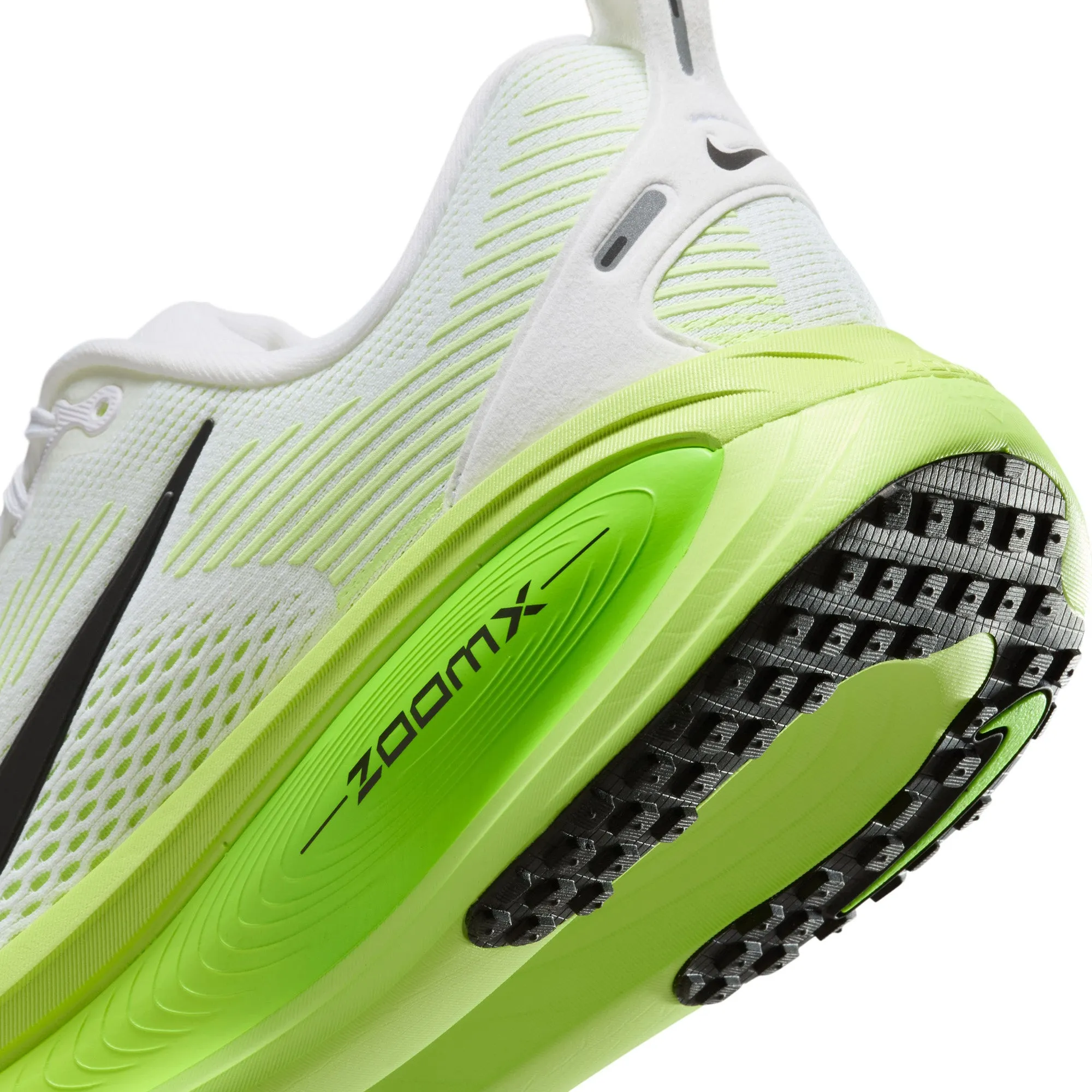 Chaussures de course sur route Vomero 18