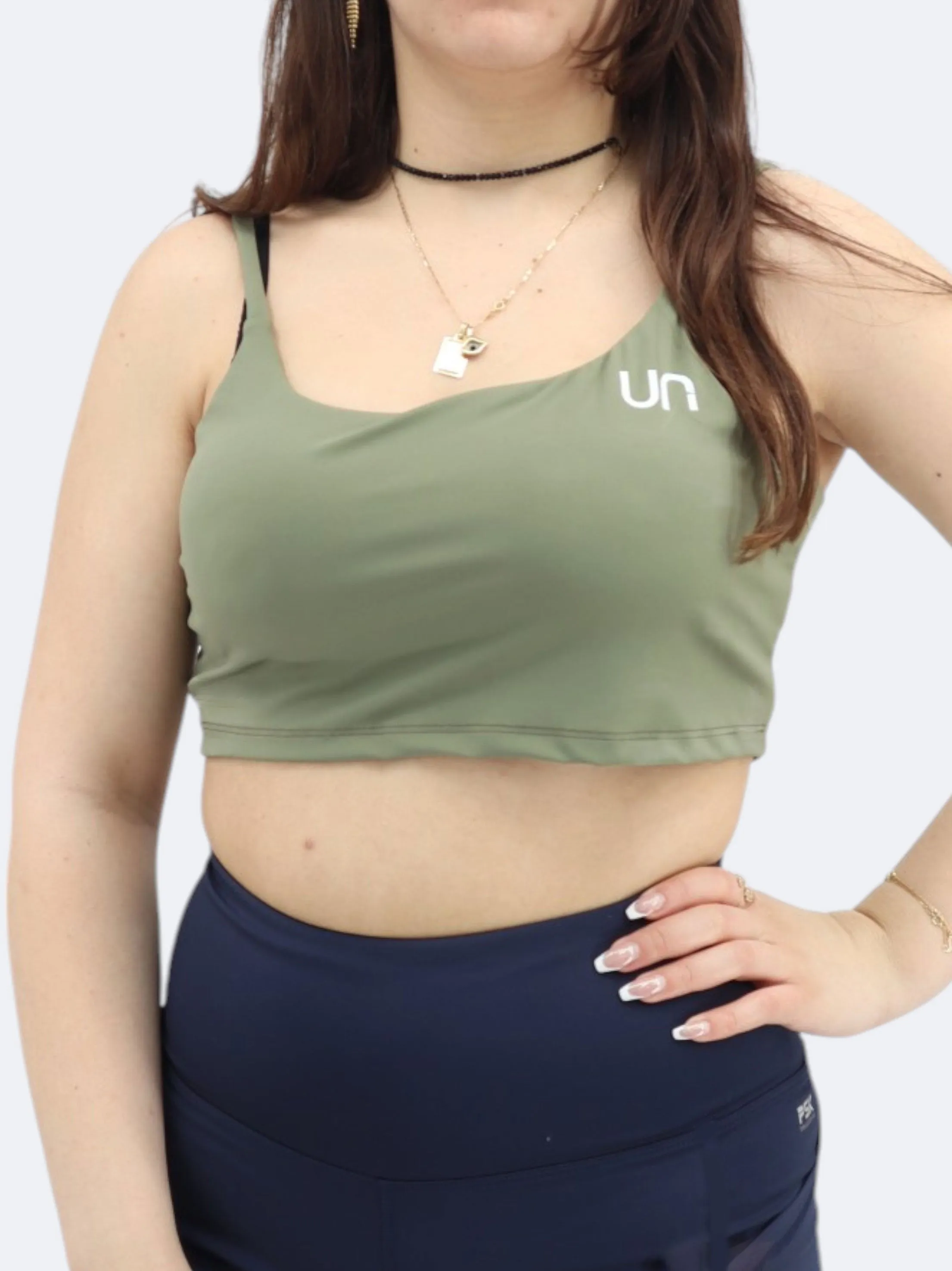 Haut de sport féminin court, Olive
